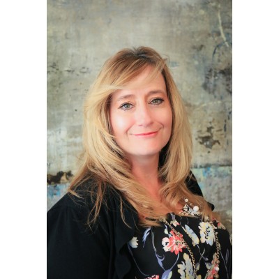 Real Estate Agent