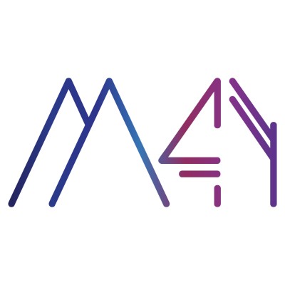 Senior graphic designer
