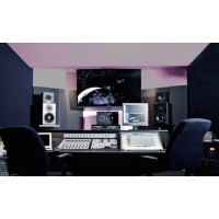 Studio Assistant