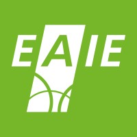 Social Media & Community Manager