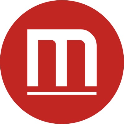 Creación y realización de imágenes y publicaciones en las redes sociales y webs del grupo.