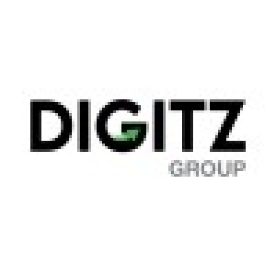 Social Media and Community Manager